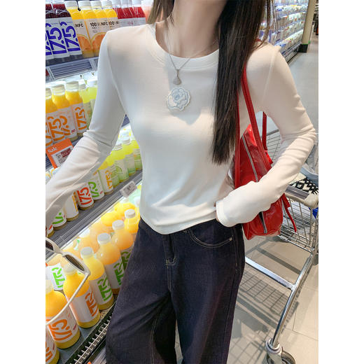 <曾小咸推荐>2.25现货秒杀 ！微信超特价！韩版花朵长袖T打底 日常119.99 立减60 秒杀59.99！！ 商品图3