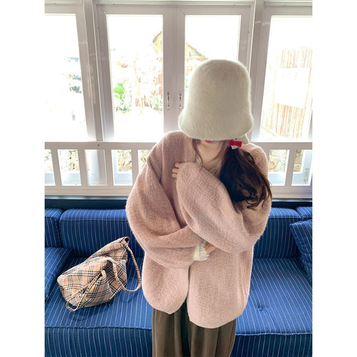 <曾小咸推荐>韩系外套软糯毛衣开衫【预售款，预计3-15天发货】 商品图0