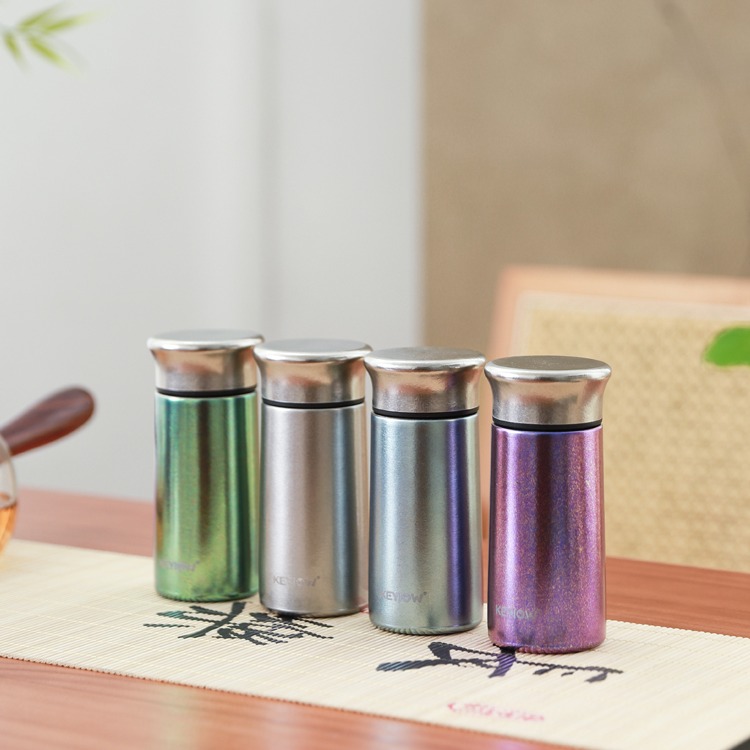 纯钛迷你保温杯 ，通体纯钛，180ml，喝到一口安全、放心热水