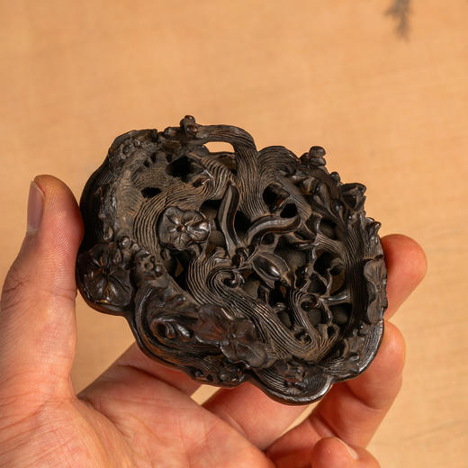 清	红木透雕海水荷花纹器座 商品图3