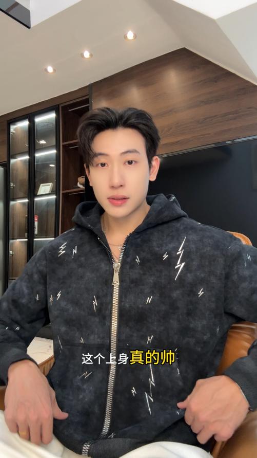 WT220SDSA男士秋冬新款痞帅男装休闲国潮复古滴胶拉链连帽卫衣百搭舒适 商品图0