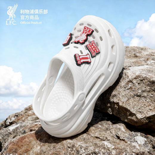 【官方正版】利物浦俱乐部 | 红白卡通增高洞洞鞋休闲日常沙滩拖鞋萨拉赫 商品图1