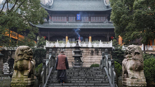 【猩咖说】杭州灵隐寺+飞来峰 文史大咖精讲 2H（15人精品小团含票 ），名寺名联，盛传不衰，走进灵隐寺飞来峰听故事 商品图8