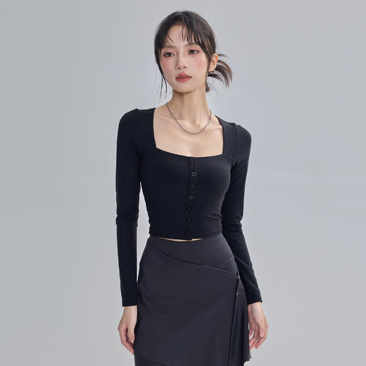 跃牌【海听系列】2025新款带胸垫纯欲性感修身瑜伽服短款方领纽扣长袖上衣XC55 商品图1