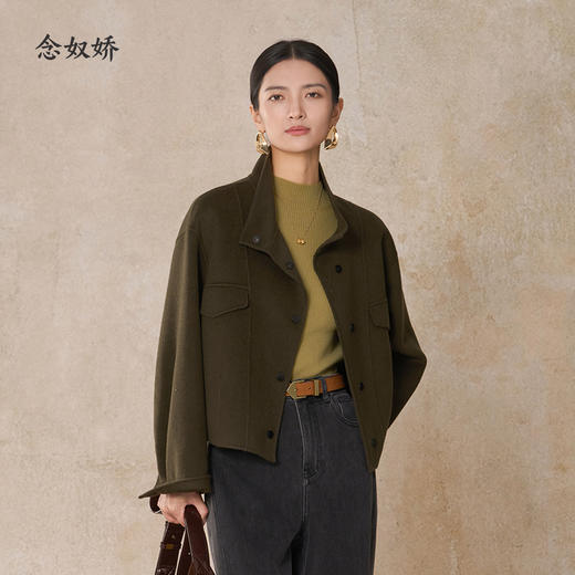 【商场同款】CNC5973 “ 苔藓绿短款大衣 ” 全毛材质轻便不压身 舒适温暖 商品图0