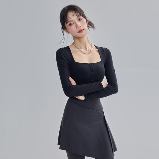 跃牌【海听系列】2025新款带胸垫纯欲性感修身瑜伽服短款方领纽扣长袖上衣XC55 商品图3