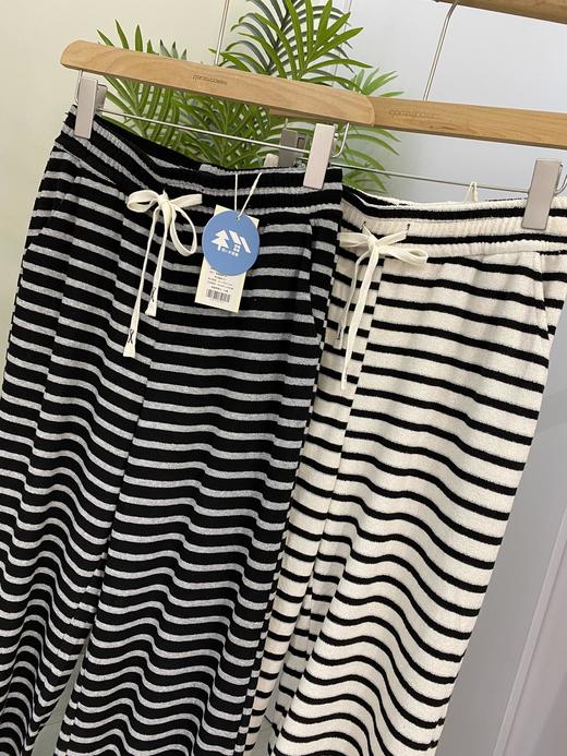 松植屋慵懒条纹绒绒裤女款春秋直筒阔腿裤高腰显瘦宽松休闲 商品图4