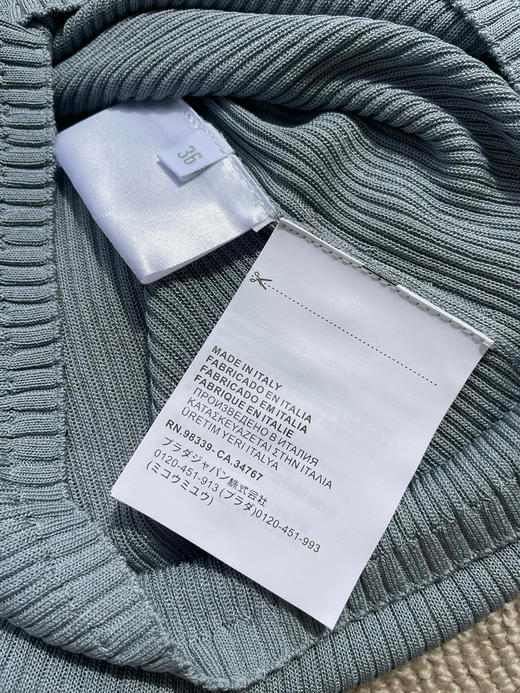 923-3 独家圆正 miu超弹力绢丝修身打底中袖衫 167/135穿40宽松合适 商品图14