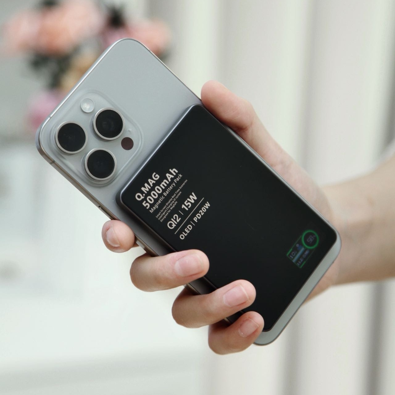 【超模君严选 华为鸿蒙合作品牌 外接电池 免费试用7天】适合于苹果安卓系统，超薄卡片式，3C认证，智充U12.0，智能液晶屏【原钛色1万毫安 预售16号发货】