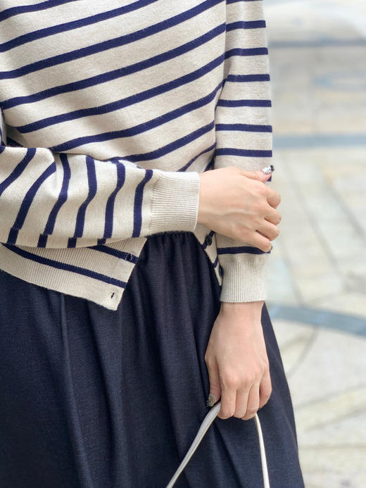 【百图lulu定制】【赫本条纹衫】一字领 条纹 针织衫 商品图2