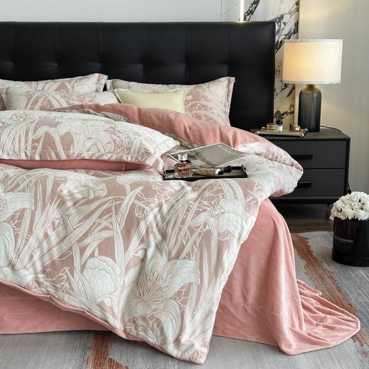 无蓝色【高端5D高奢牛奶绒四件套】高克重‼高密度‼全消光‼柔软‼透气‼  航天级纳米防静电丝，温暖细腻快速升温📈上床不缩脚，软糯糯不掉毛，糯叽叽触感 国家标准，母婴🉑安心可用-RJYL 商品图8