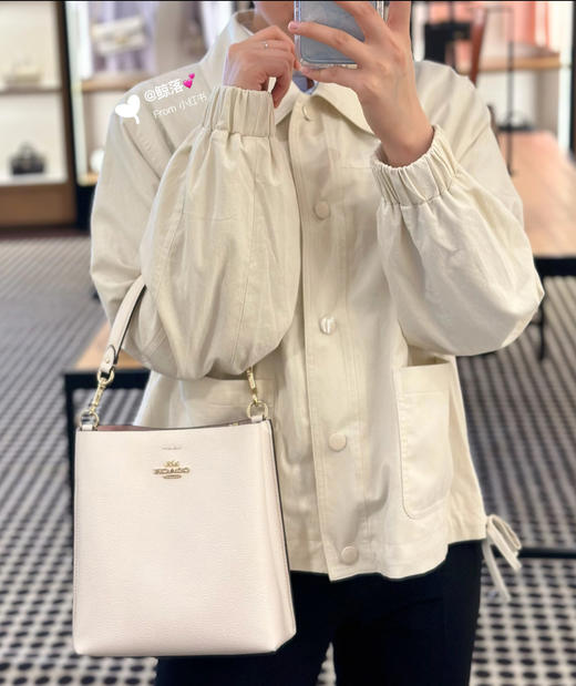 COACH 蔲驰女2025新款 mollie 22 单肩手提斜挎水桶包（SS） 商品图0