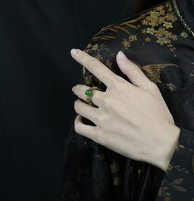 【会员专享】贵人指碧玉沉香戒指