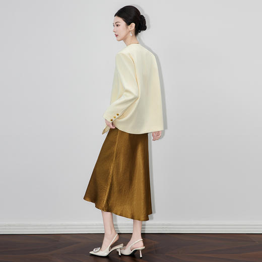 WL 2512706-轻奢金条扣子法式西装休闲宽松通勤外套 商品图3