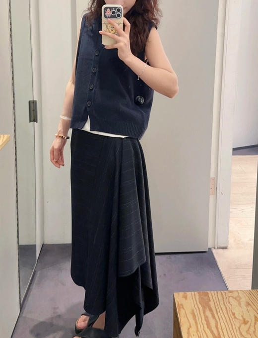 923-7  圆正尾货 cos重磅厚实 羊毛羊绒混纺 女士针织背心 高质感 高智感 商品图4