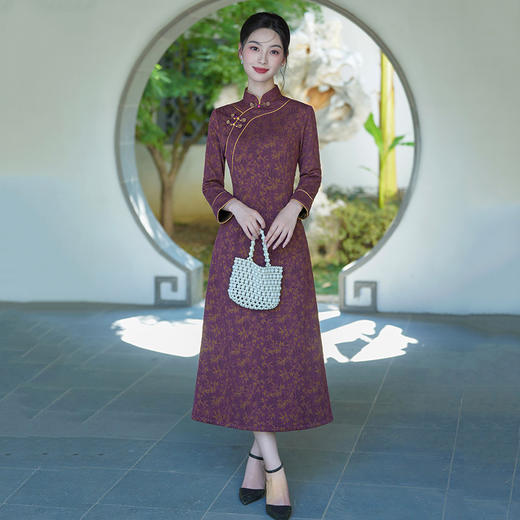 SC22148 2025年秋季紫色新品改良旗袍长款年轻妈妈装日常广场舞连衣裙 商品图2