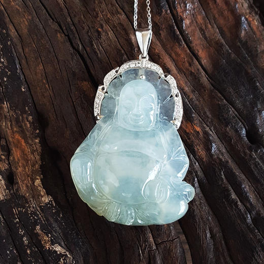 【天然正品】A货翡翠AU750白金镶天然糯冰种佛公造型翡翠（平安、吉祥）吊坠项链女士110925NJS15现售价：3980 商品图3