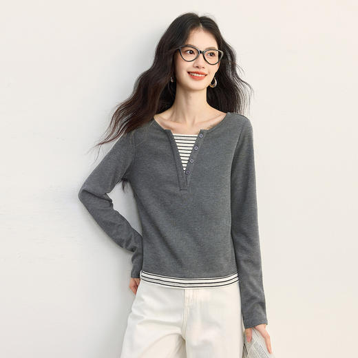 【09/26新品】熙世界条纹拼接假两件针织T恤女长袖秋季新款高级感chic别致上衣 商品图4