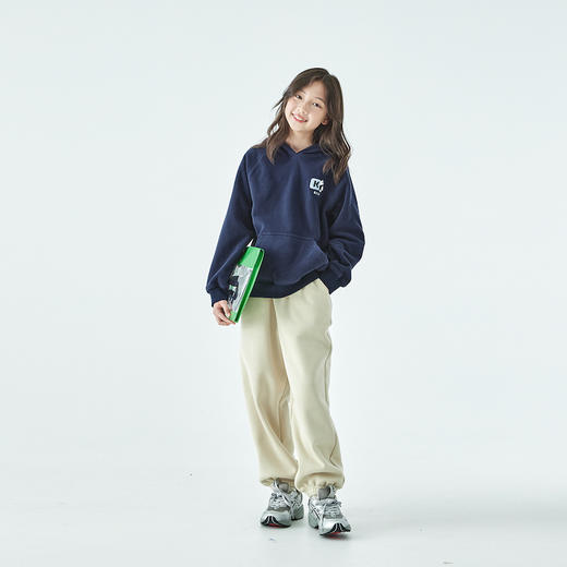 棵初25年秋冬新款亲子中大童连帽摇粒绒卫衣抗静电小熊猫绣花上衣 商品图3