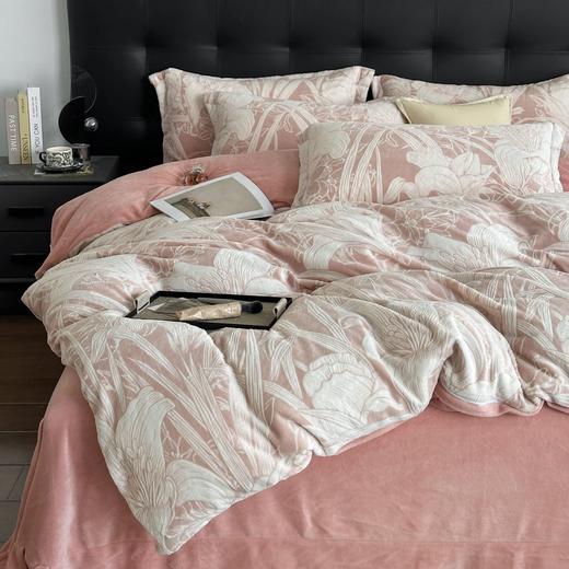 无蓝色【高端5D高奢牛奶绒四件套】高克重‼高密度‼全消光‼柔软‼透气‼  航天级纳米防静电丝，温暖细腻快速升温📈上床不缩脚，软糯糯不掉毛，糯叽叽触感 国家标准，母婴🉑安心可用-RJYL 商品图9