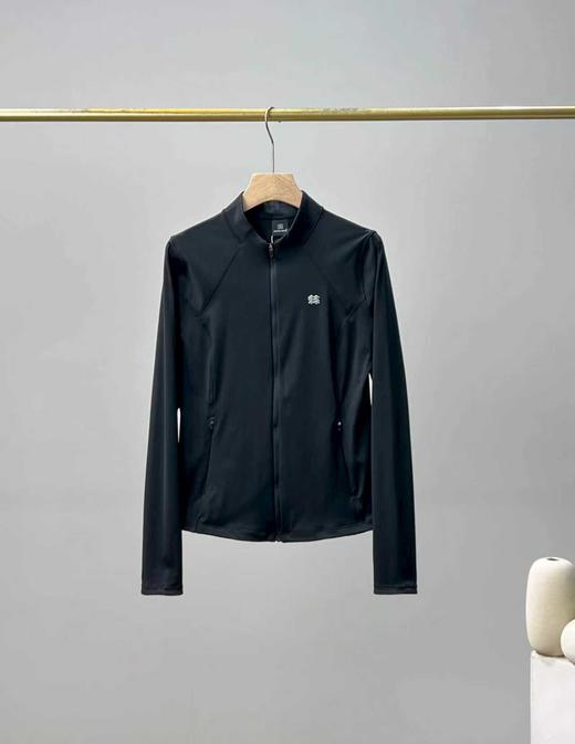 点此购买 可隆春秋季女士针织立领户外运动徒步登山拉绒弹力外套 qk 330946 商品图2