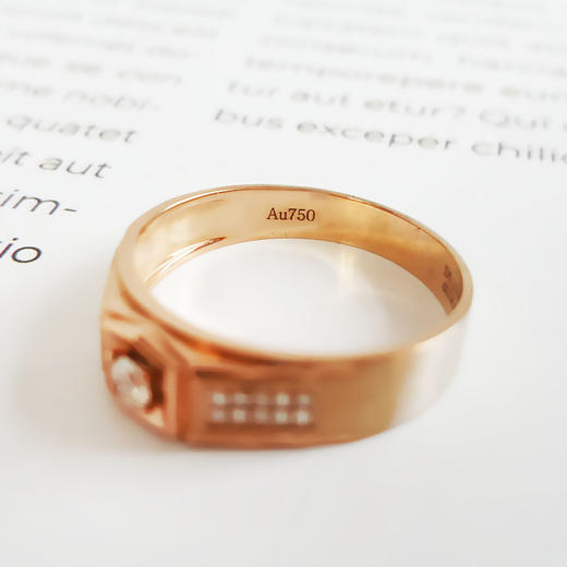 【天然正品】AU750玫瑰金宽版经典简约0.10克拉钻石戒指20号（皆取最大值）女士080925TJ17现售价：3280 商品图5
