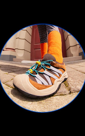 jnby  25年秋款  运动鞋  6P9M10430