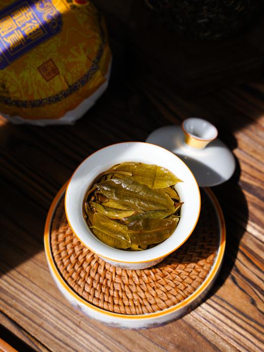 【仅余二十几团】【御贡龙团】2022年春茶古寨春普洱茶区的独有茶山，尾货秒杀！！纯分享！500克/团，王天老师亲制 商品图3