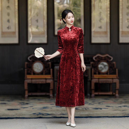 SY2686 2025年新款旗袍秋冬款长款时尚显瘦复古高档连衣裙 商品图0