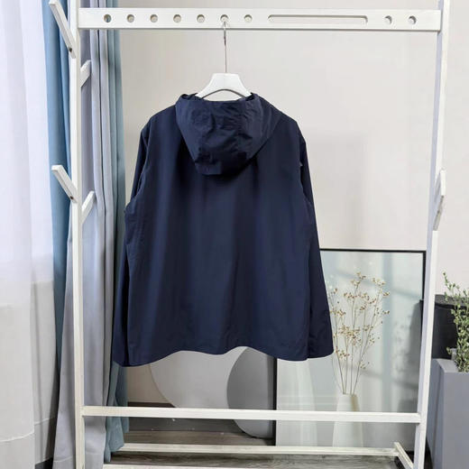 2025春秋季时尚简约压胶防水连帽休闲拉链夹克外套！ 商品图4