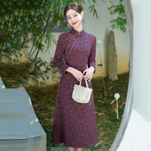 SC22148 2025年秋季紫色新品改良旗袍长款年轻妈妈装日常广场舞连衣裙 商品图4