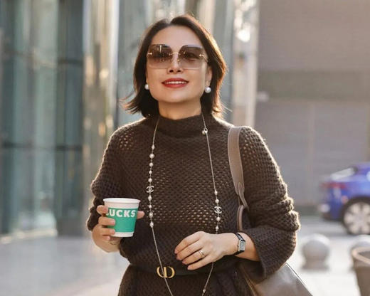 100%山羊绒镂空宽松高领套头衫 商品图1