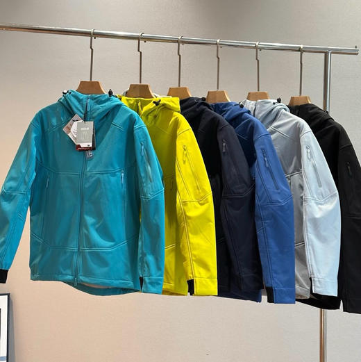 情侣款三防加绒抓绒冲锋衣外套092307 商品图1