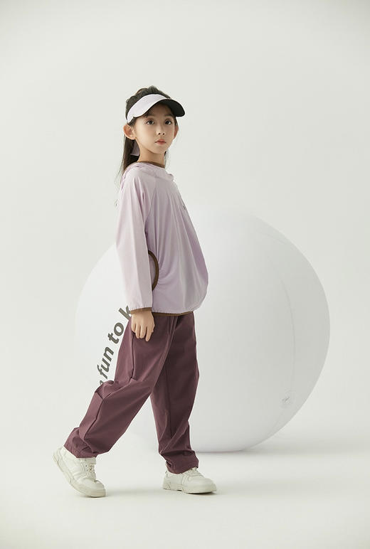 【童装服饰丨LittleBen320克山系卫裤/轻氧锦氢帽衫系列】面料舒适清爽，做工精细平整，版型设计高级又百搭，适合多种场景穿搭 商品图4