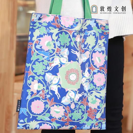 敦煌文创 鹿缘繁花系列单肩包 商品图3