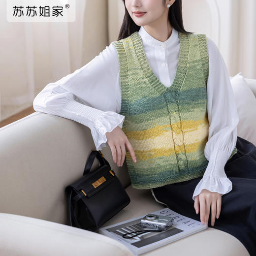 苏苏姐家织光麻花纽扣马甲手工diy棒针编织衣服羊毛线团材料包 商品图1