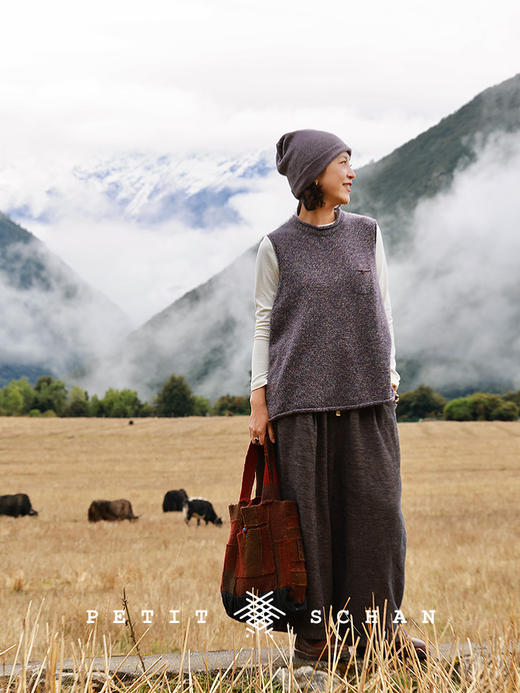 PETIT SCHAN小闪 CLO#911 When the grapes are ripe 葡萄成熟时 纯羊毛花纱卷边套头背心 商品图4