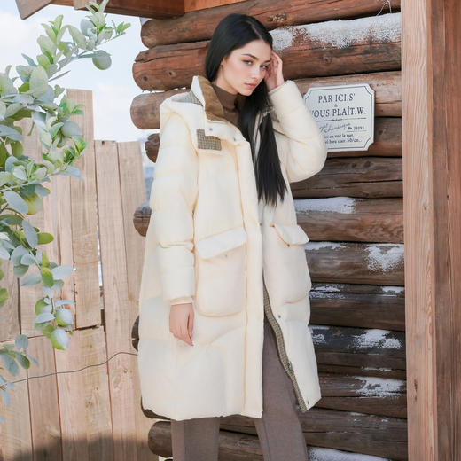 谜底加厚羽绒服女2025秋季新款气质长款连帽鸭绒面包服257MY8803 商品图1