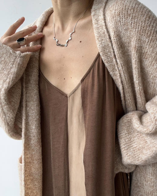 DONSEE10｜DS10AW2503-C 岩砂米 肌理针织长外套 商品图4