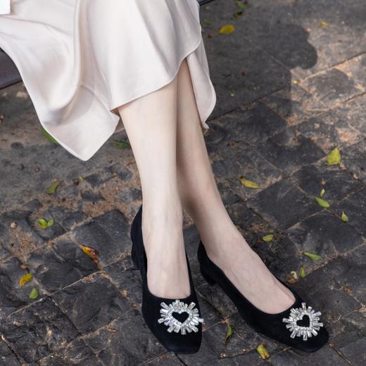 LARARIA小羊皮单鞋|羊皮鞋面上脚轻又软，透气舒适久穿不累，三款可选 商品图1