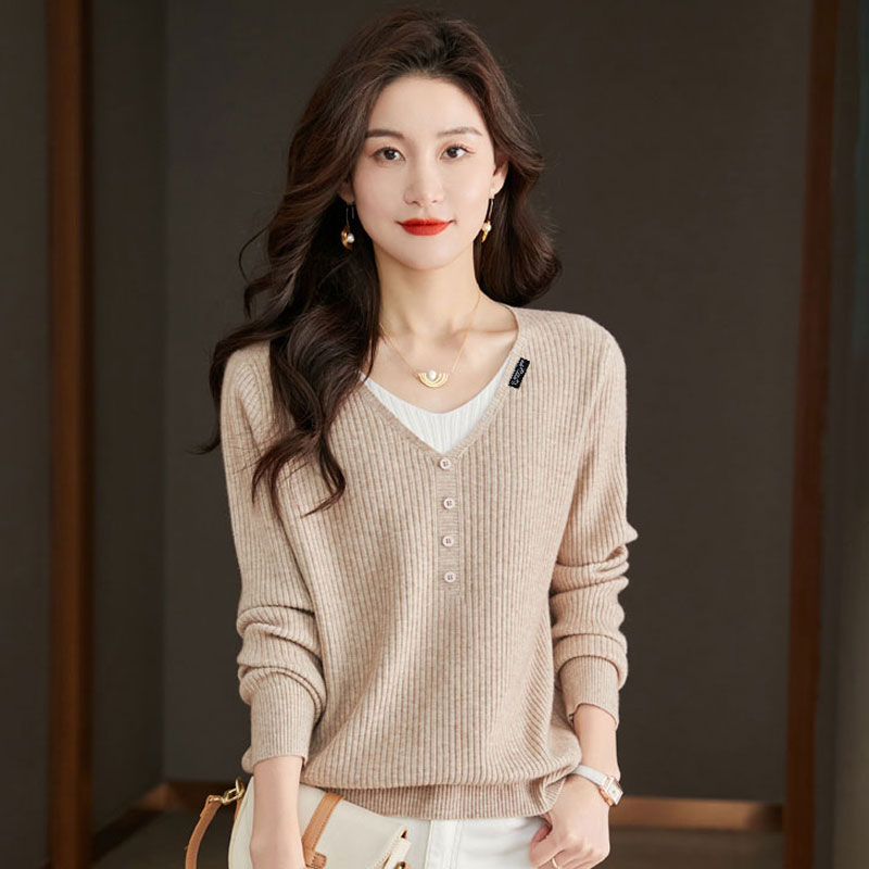 半身缘女装 秋季V领假两件装饰内搭针织打底衫毛衣JL002