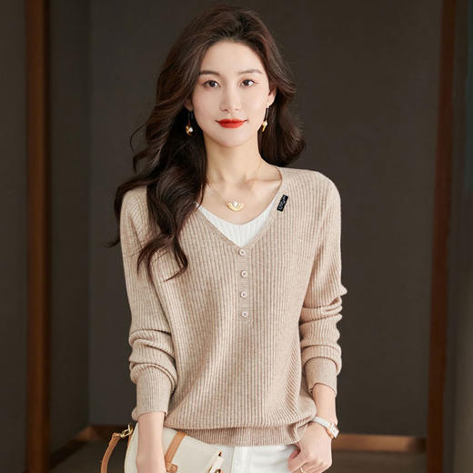 半身缘女装 秋季V领假两件装饰内搭针织打底衫毛衣JL002 商品图0