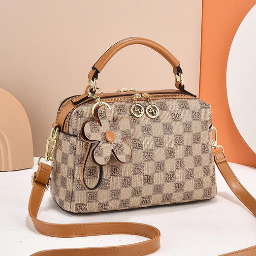 雀说新款时尚印花轻奢大容量轻便单肩斜挎手提包AL9003 商品图0