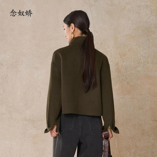 【商场同款】CNC5973 “ 苔藓绿短款大衣 ” 全毛材质轻便不压身 舒适温暖 商品图4