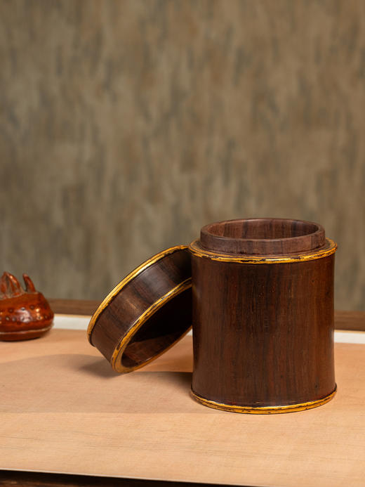 清	红木整挖金漆圆香筒 商品图3