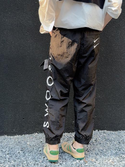 耐家 Sportswear Swoosh 刺绣logo印花运动梭织长裤 商品图4
