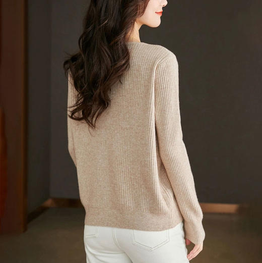 半身缘女装 秋季V领假两件装饰内搭针织打底衫毛衣JL002 商品图3