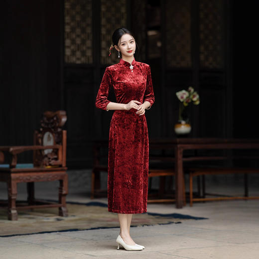 SY2686 2025年新款旗袍秋冬款长款时尚显瘦复古高档连衣裙 商品图2