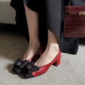 【预售5天】蝴蝶结拼色轻时尚年秋冬方头粗跟中跟一脚蹬浅口单鞋DJ&A7826
