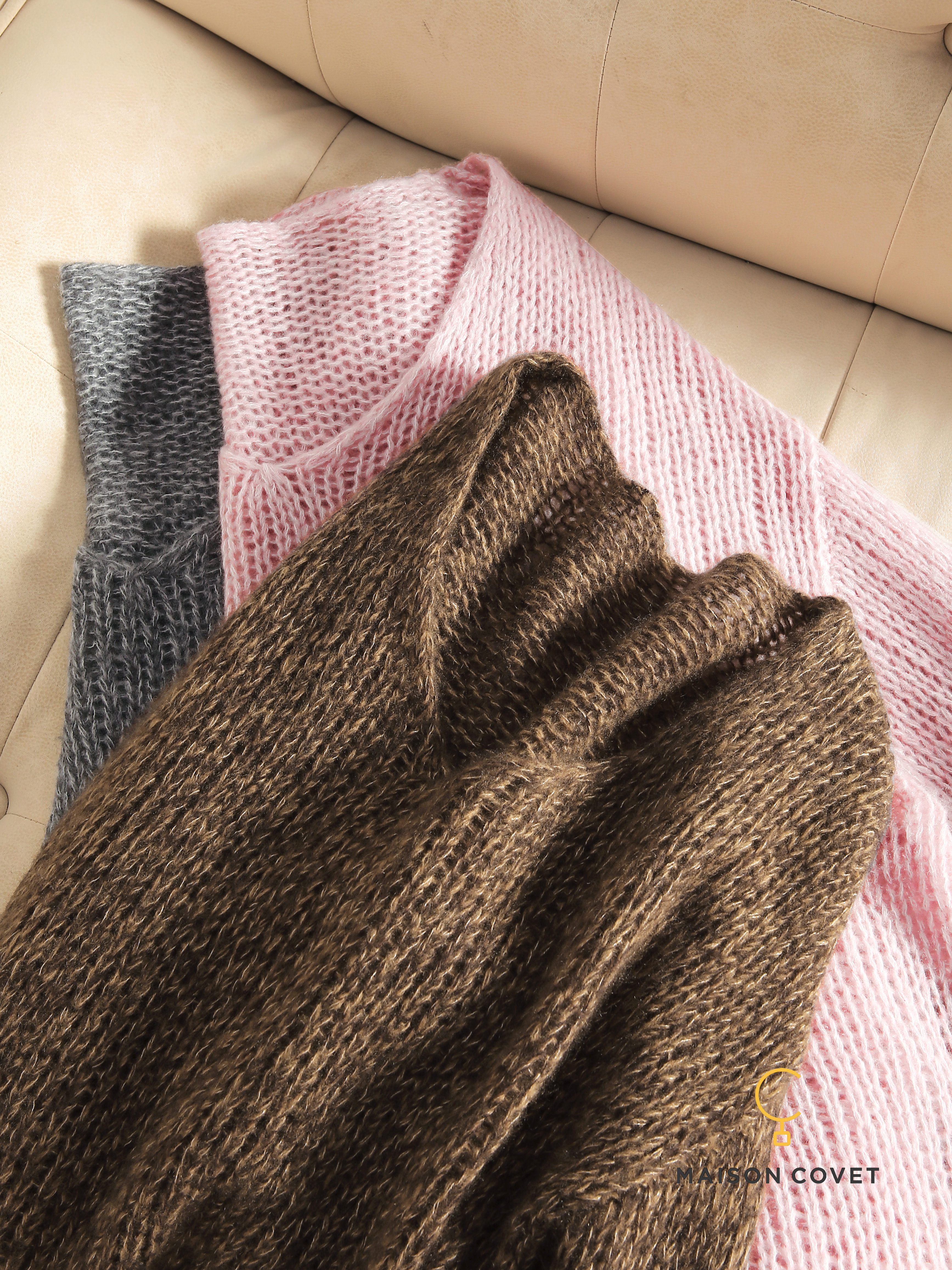 MAISON COVET丝羊绒V领镂空上衣